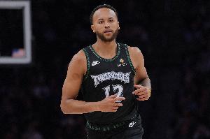 媒体人：李凯尔再打NBA只能拿底薪了 很难挣更多钱了