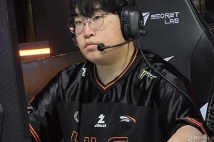 Delight：Gumayusi在对线细节上非常有心得，我也从中获益匪浅