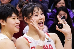 媒体人：中国女篮的这种长集训时间 等于逼女篮球员到海外打球