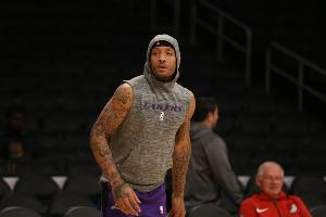 比斯利：我没单挑打爆詹姆斯 只是训练时全场领防让他累得要换人