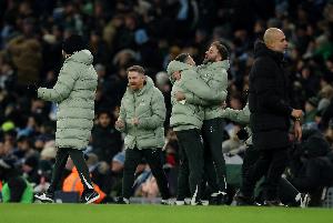 麦克法兰：切尔西首发阵容泄露的问题已经处理，我们跟球员谈过了