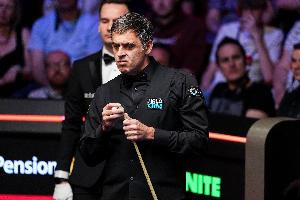 奥沙利文职业生涯第5次在世锦赛被6连鞭，此前4次最终都输球