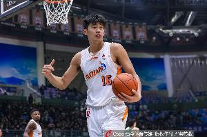 最佳星锐得票第2！杨曦皓：第一年跌宕起伏 总结反思继续完善自己