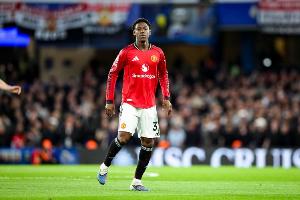 罗马诺：梅努将和曼联续约至2031年