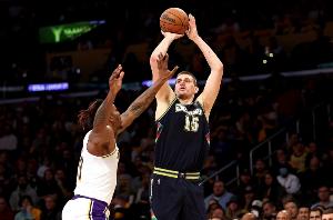 追梦：戈贝尔这类中锋确实让约基奇头疼 湖人20年就是这么赢的