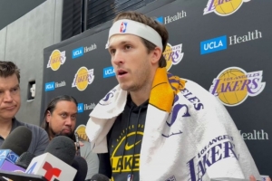 里夫斯谈伤愈复出：我现在感觉不错 迫不及待想要迎接明天的到来