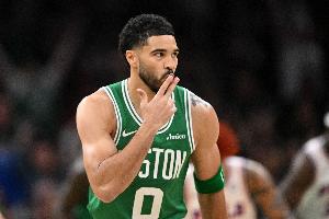 塔图姆季后赛得分来到3059分 超威少和吉诺比利 升至第27位