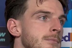 赖斯：埃泽绝对应该获得点球球迷影响了判罚，欧冠和英超尺度不同