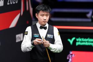 夺冠大热遭淘汰！赵心童赛前高居夺冠赔率第一，现止步世锦赛8强