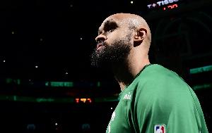 小白谈手感不佳：影响比赛的方式有很多 别让某一方面干扰其他