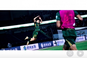 打破7场进球荒！王钰栋赛后社媒晒庆祝照：5.1快乐