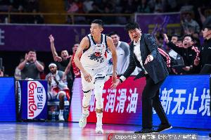 后天迎来对阵上海季后赛首战！山东男篮今日休整 明日奔赴上海