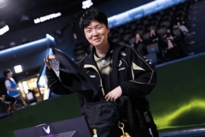 Chovy：专注力比平时提升了很多，没有杂念地集中于比赛